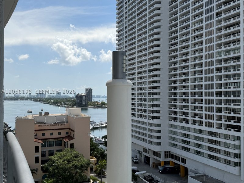Apartment for rent at Opera Tower 1212