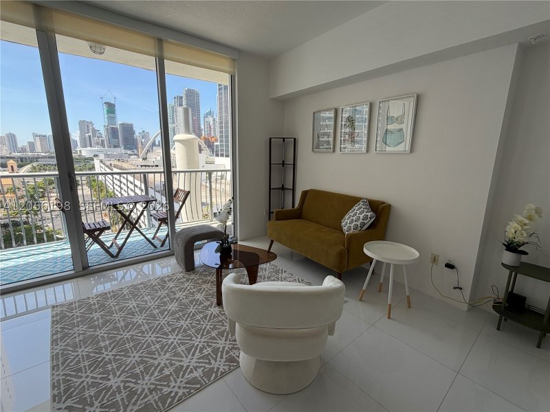 Apartment for rent at Opera Tower 1212