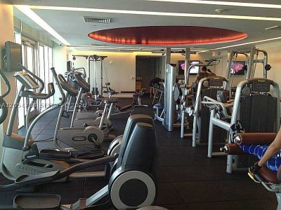 Comprar apartamento en 500 Brickell East Tower 2200
