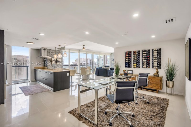 Apartment for rent at Icon Brickell Tower II 3702