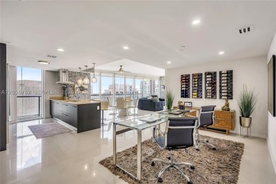 Icon Brickell Tower II Apt #3702