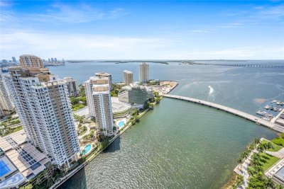 Aluguel de apartamento no Icon Brickell Tower II 3702