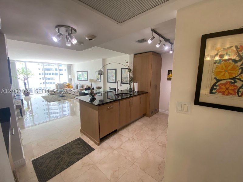 Apartment for rent at Harbour House 215