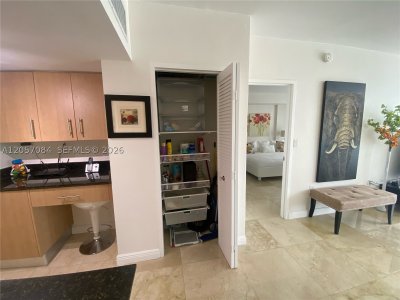 Aluguel de apartamento no Harbour House 215