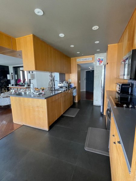 Comprar apartamento en Brickell Key One A1216