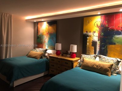 Comprar apartamento no Brickell Key One A1216