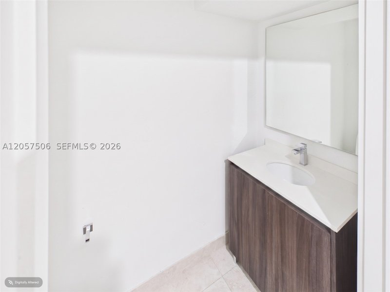 Condo for sale at Aria on The Bay 203