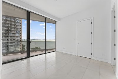 Alquiler de apartamento en Una Residences at Brickell 604
