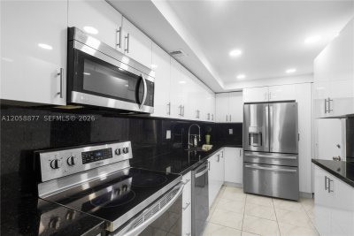 Comprar apartamento en Plaza Towers South 407
