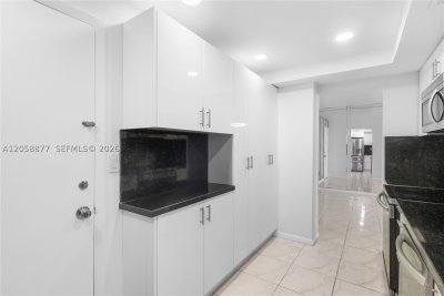 Comprar apartamento en Plaza Towers South 407