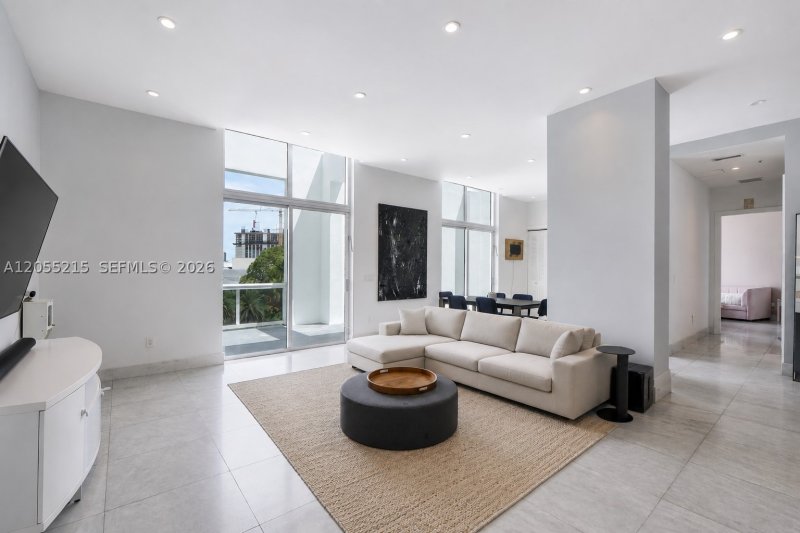 Condo for sale at The Meridian Lofts PH-16