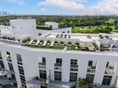 Comprar apartamento en The Meridian Lofts PH-16