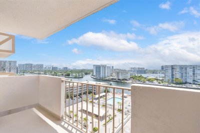 Comprar apartamento en Prince George 11J