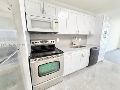 Property photo # 8