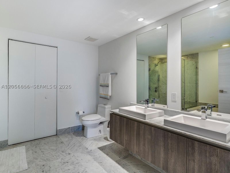 Apartment for rent at SLS Lux Brickell 2706