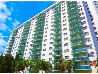 Ocean View Apt #308