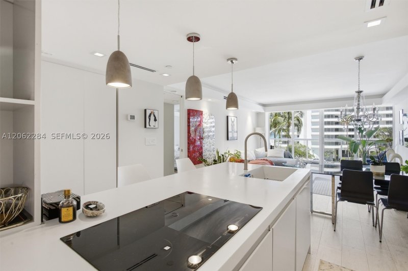 Condo for sale at 5600 Collins 5A
