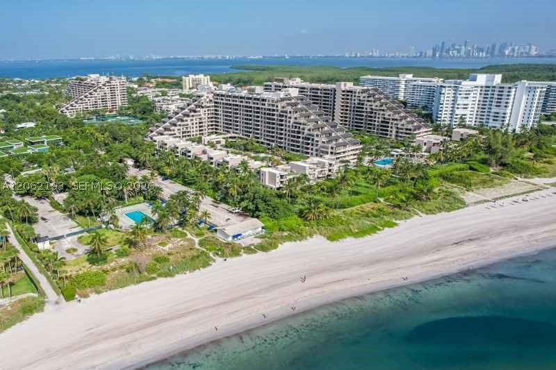 Apartment for rent at Key Colony III Emerald Bay 441