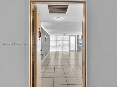 Comprar apartamento en Winston Towers 2205