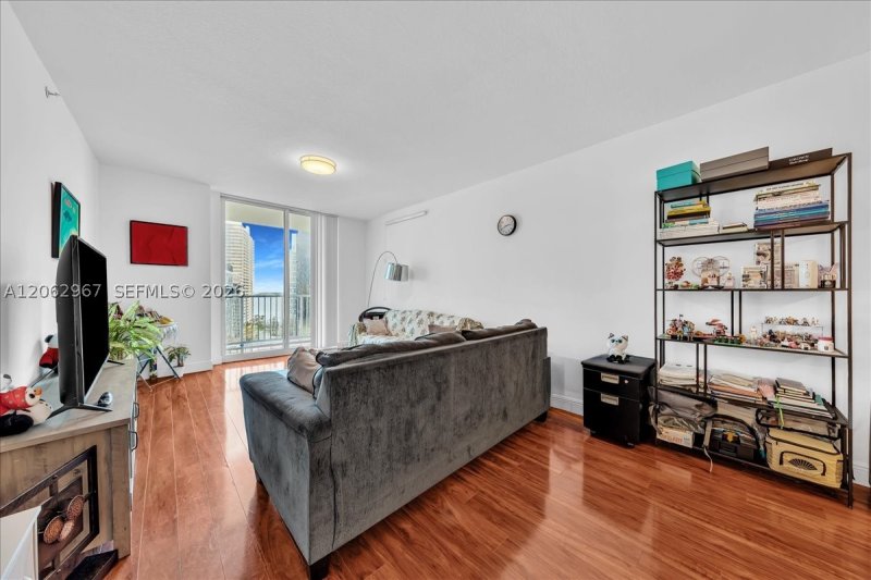Comprar apartamento no Vue at Brickell 2106