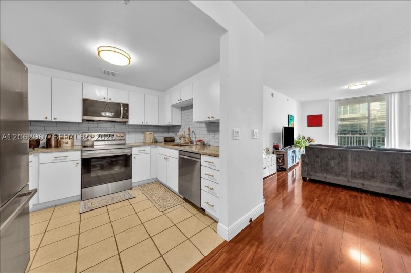 Comprar apartamento no Vue at Brickell 2106