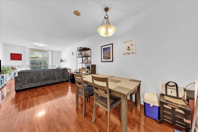 Comprar apartamento no Vue at Brickell 2106