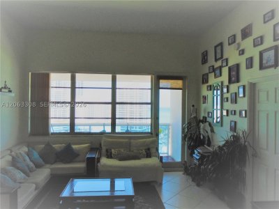 Comprar apartamento no Aquasol TS-C