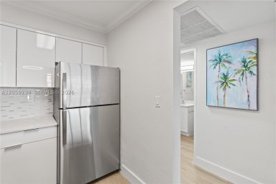 Comprar apartamento en The Wave Condo 1527