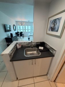 Aluguel de apartamento no Castle Beach Club 1109