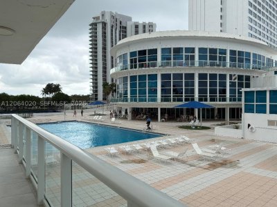 Castle Beach Club Apt #1109