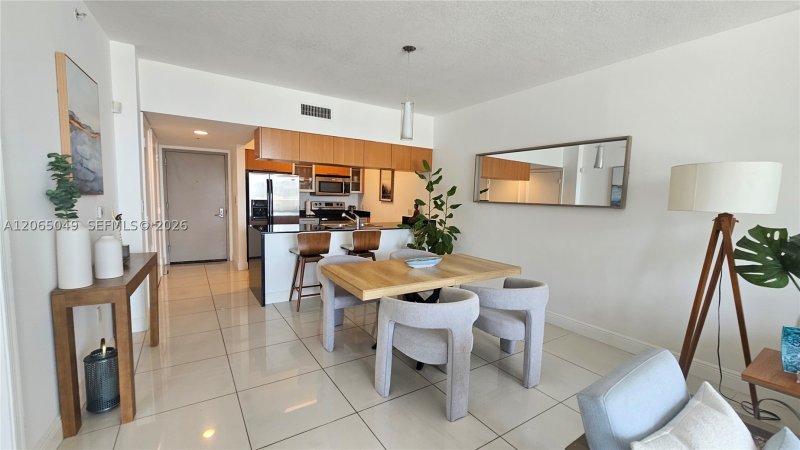 Condo for sale at Opera Tower 2010