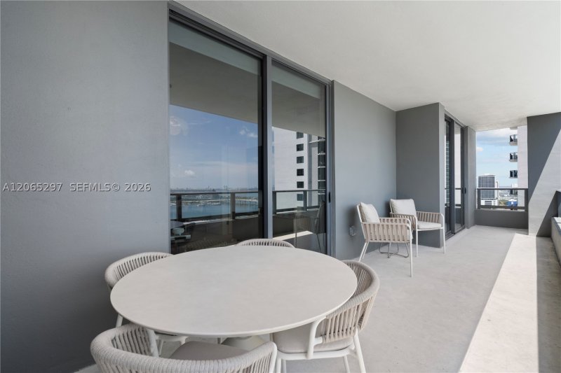 Comprar apartamento no Natiivo Gale Miami Hotel & Residences 2415