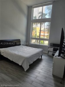 Comprar apartamento no Quantum 512
