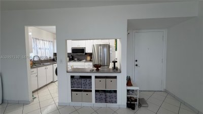 Comprar apartamento no Imperial Towers 509