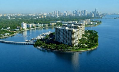 Grove Isles Tower III Apt #C1208
