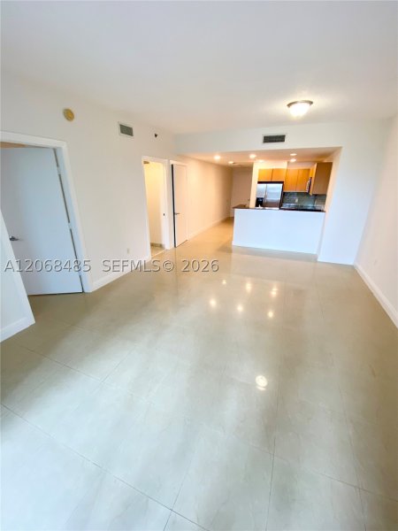 Apartment for rent at Avenue on Brickell 1060 Tower 1413