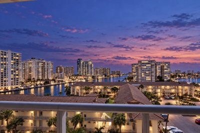 Beachwalk Apt #R707