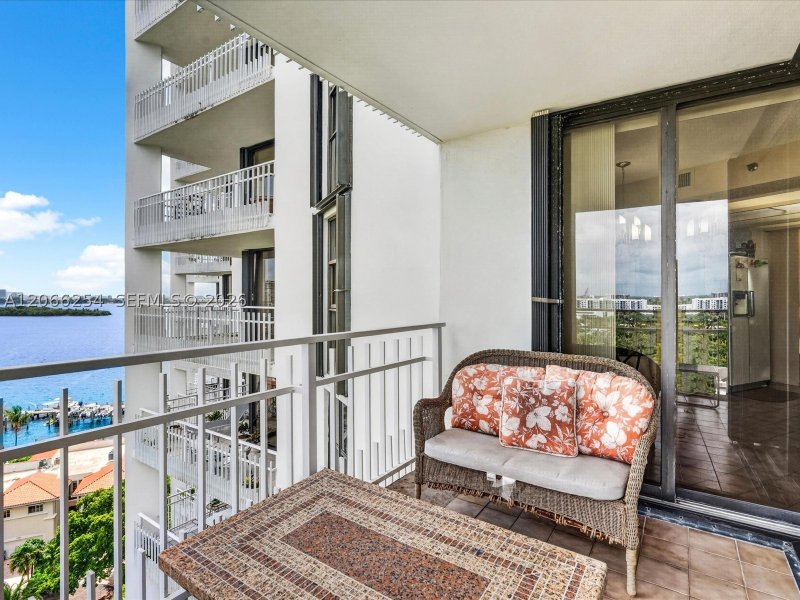 Condo for sale at Towers of Quayside 4 1407