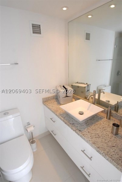 Comprar apartamento en Mirador North Tower 1101