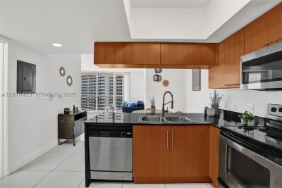 Comprar apartamento en Opera Tower 2202