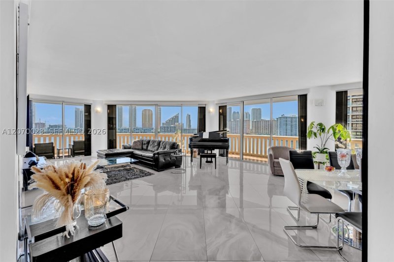 Comprar apartamento en 3000 Williams Island 1106