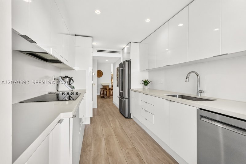 Comprar apartamento en Ambassador 801