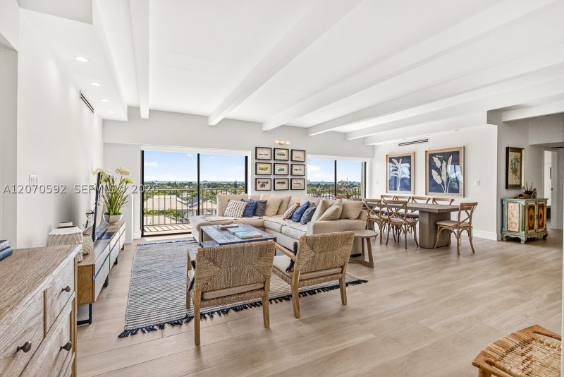 Comprar apartamento en Ambassador 801