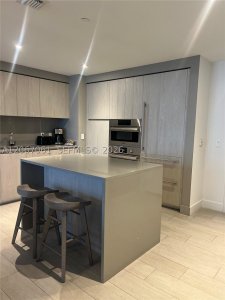 Comprar apartamento no Hyde Beach House T3503