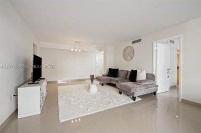 Comprar apartamento en Plaza Towers North 809
