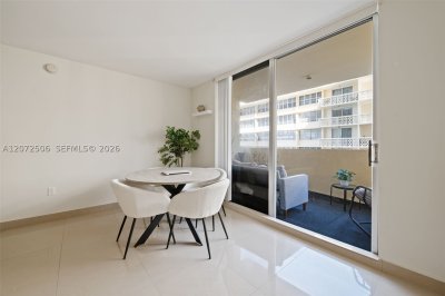 Comprar apartamento en Plaza Towers North 809