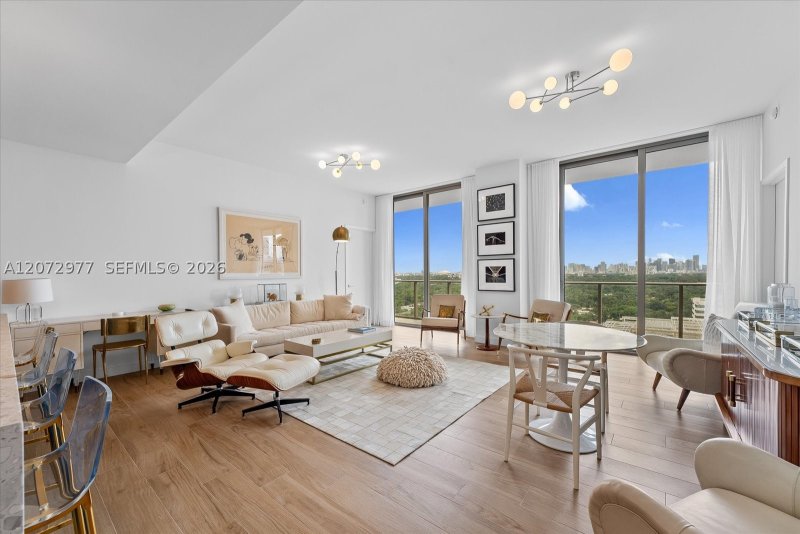 Condo for sale at Mr. C Residences Tigertail Tower 1508