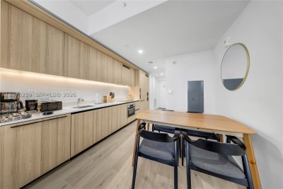 Comprar apartamento no District 225 2005
