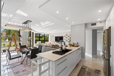 Comprar apartamento en 1000 Williams Island 202