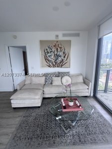Alquiler de apartamento en Hyde Midtown 1001